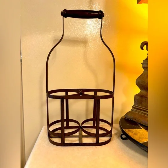 Vintage-Style Brown Metal Bottle Carrier - Picture 7 of 8